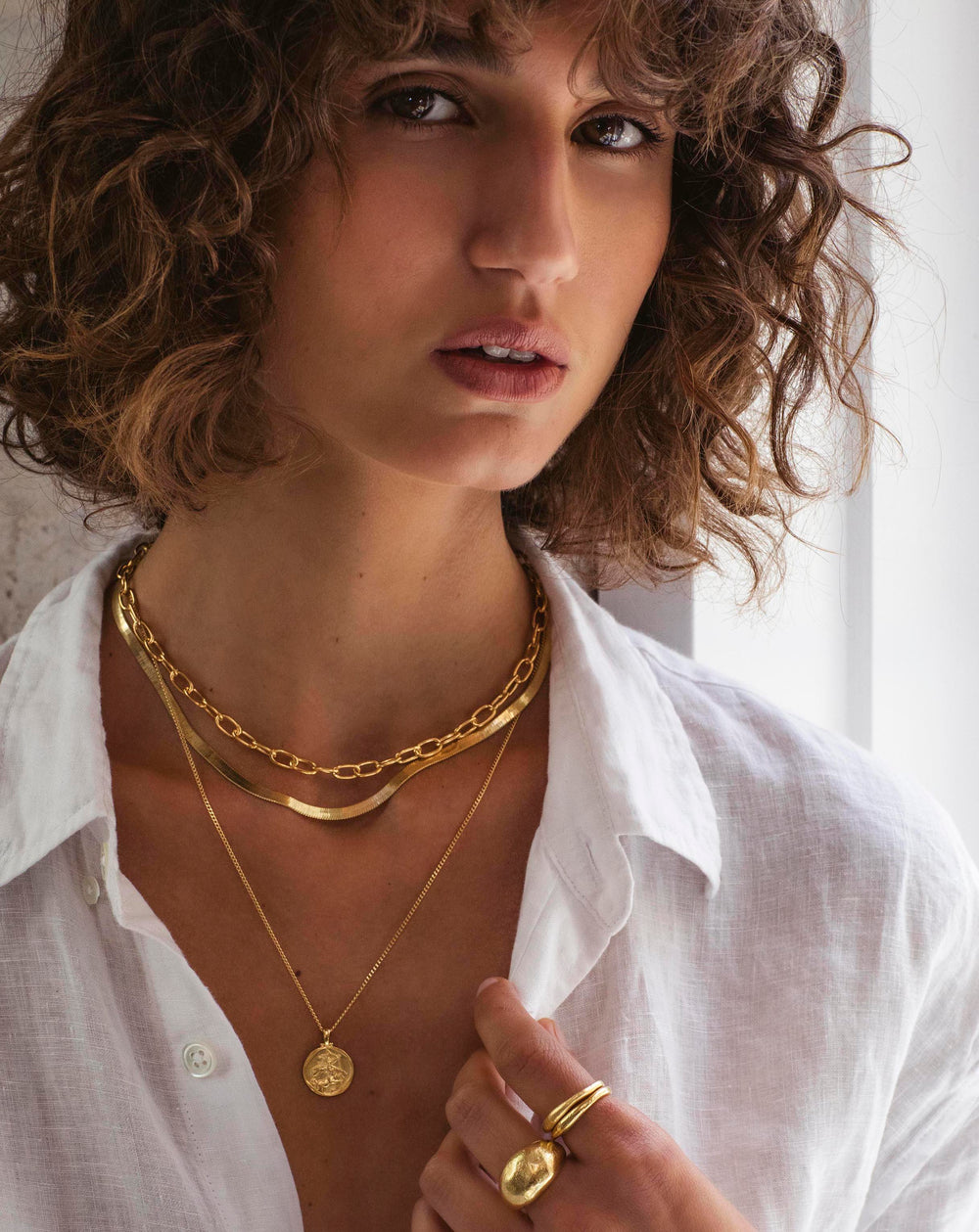 SCORPIO ZODIAC NECKLACE (18K GOLD VERMEIL)