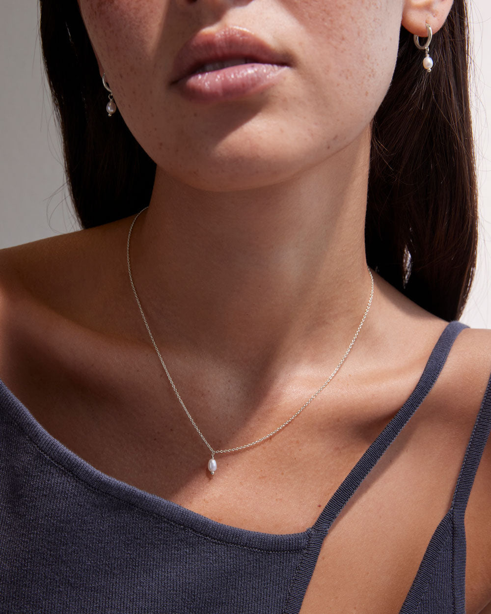 CLASSIC PEARL NECKLACE (STERLING SILVER)