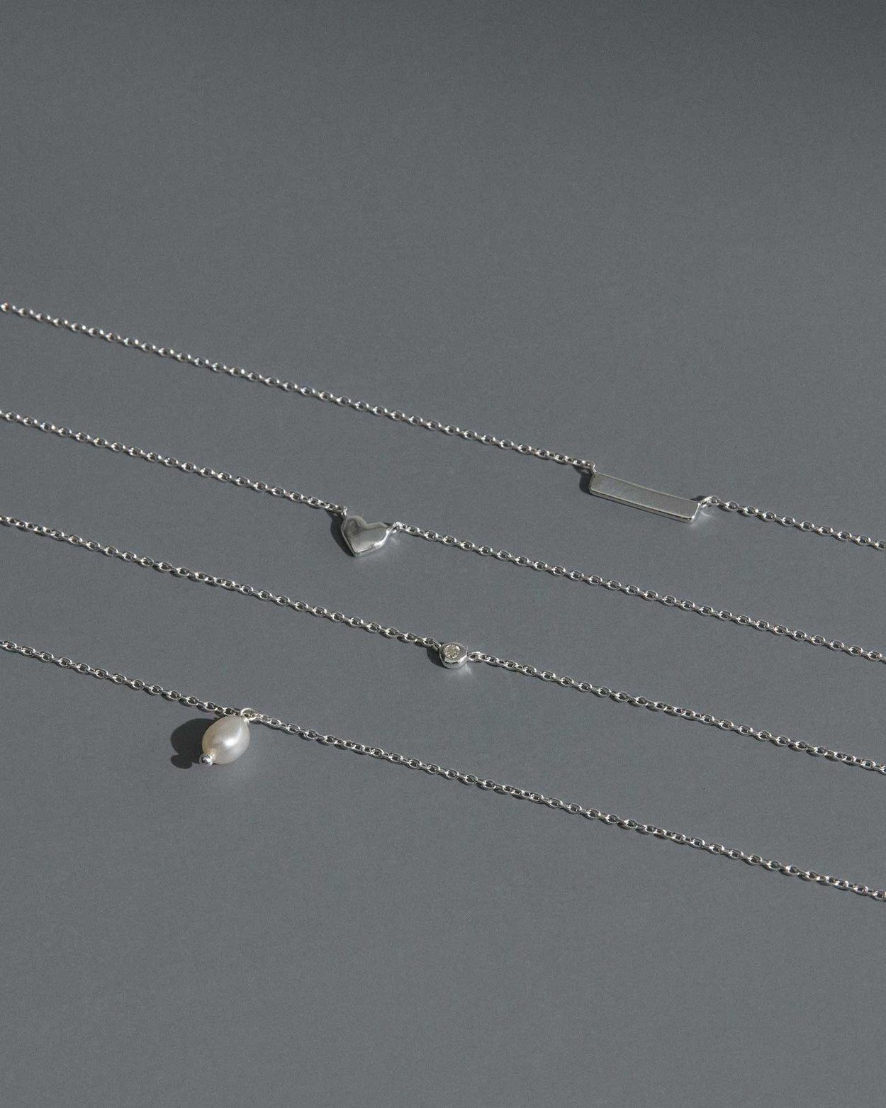 CLASSIC PEARL NECKLACE (STERLING SILVER)