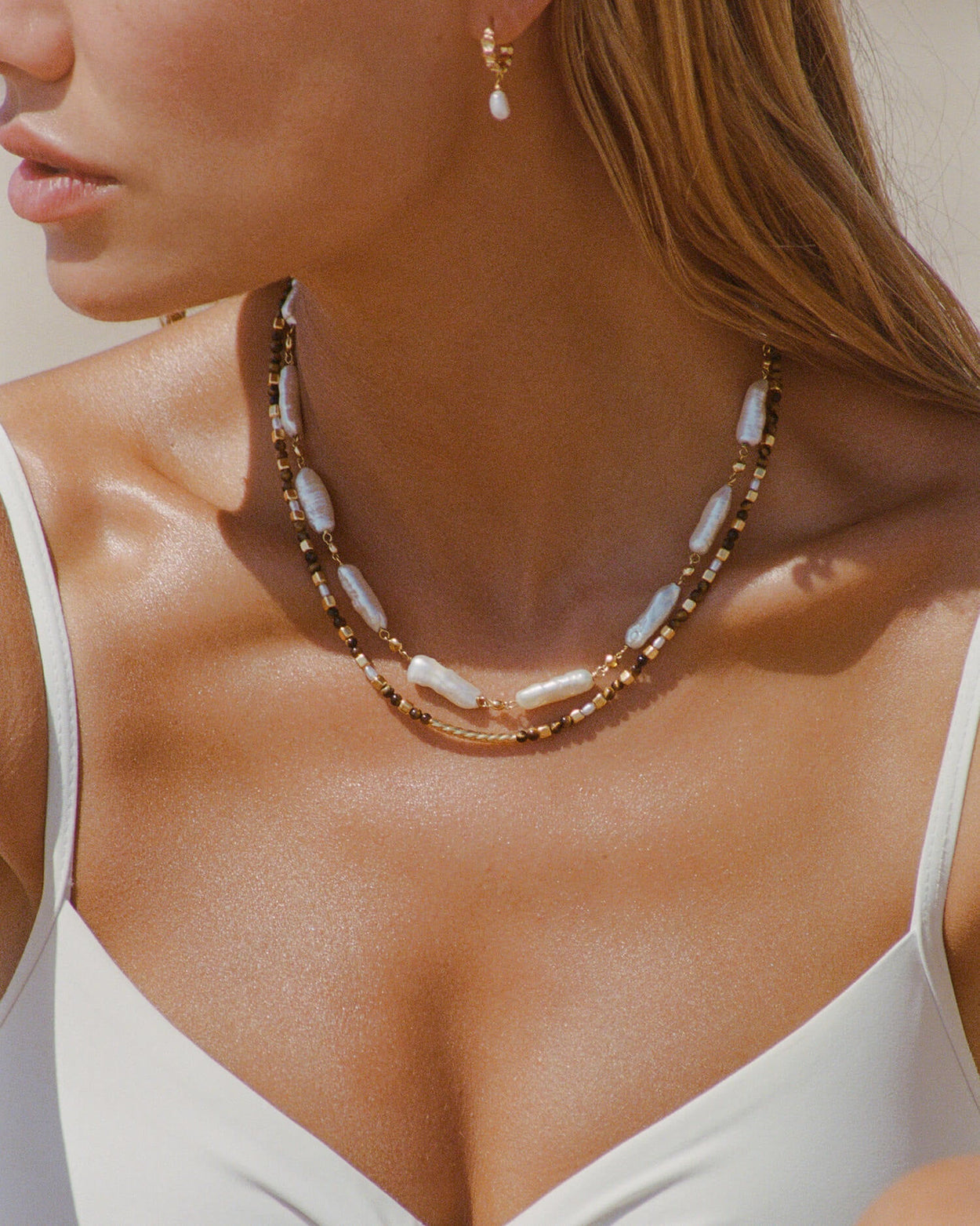 VACATION HOOPS (18K GOLD PLATED)