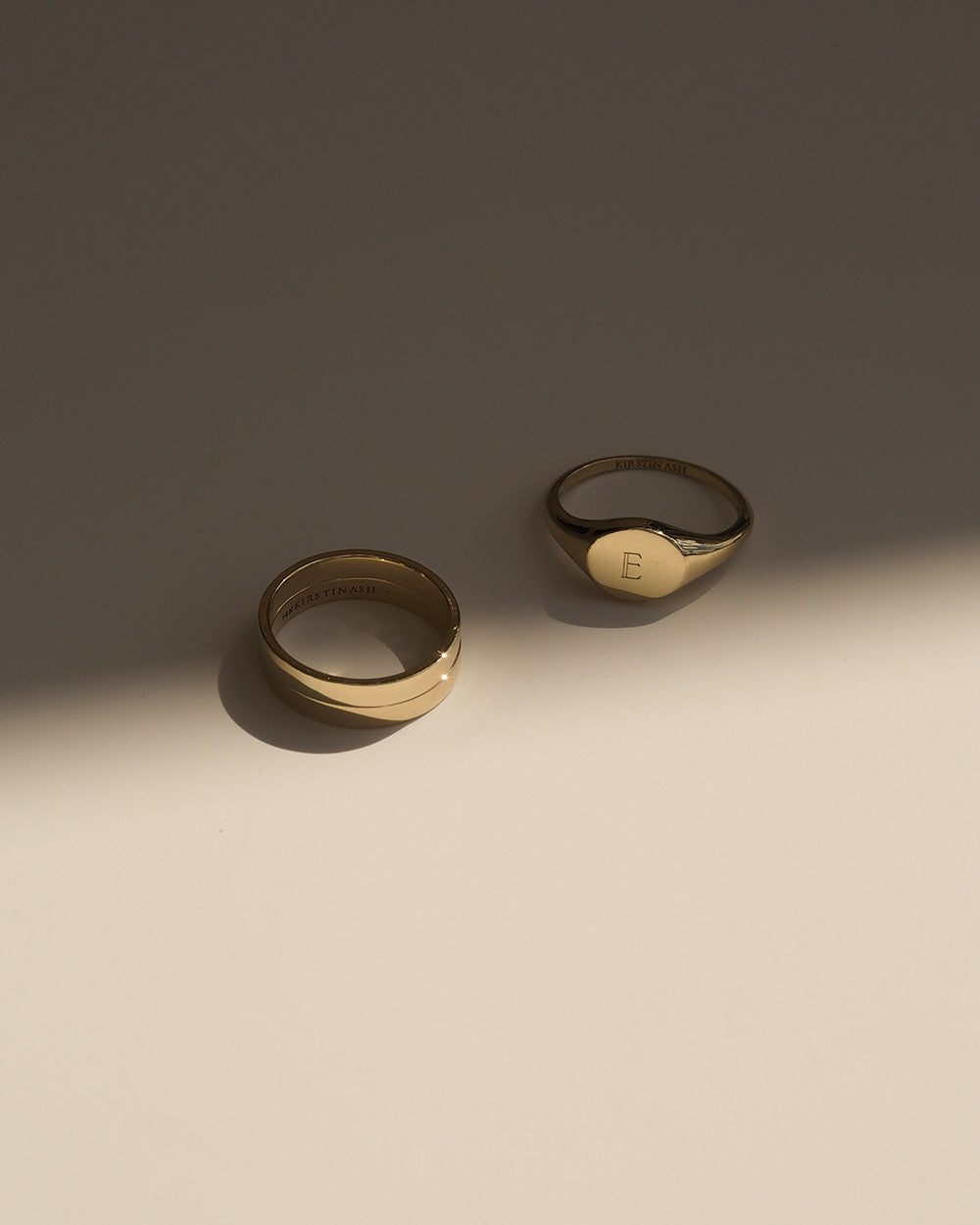 CLASSIC SIGNET RING - IMAGE 3