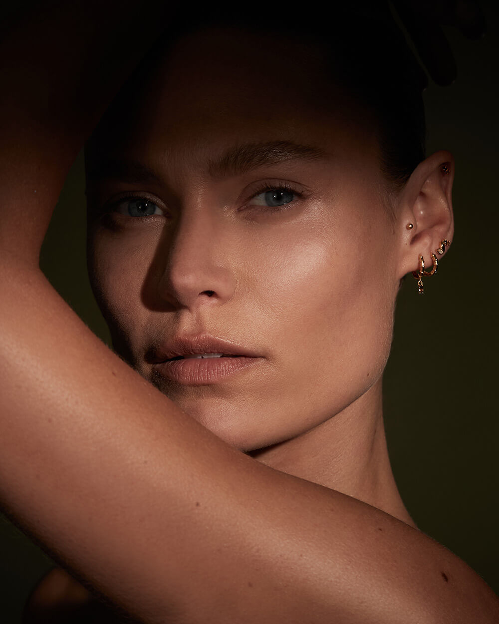 DECO HOOPS (18K GOLD PLATED) IMAGE 2