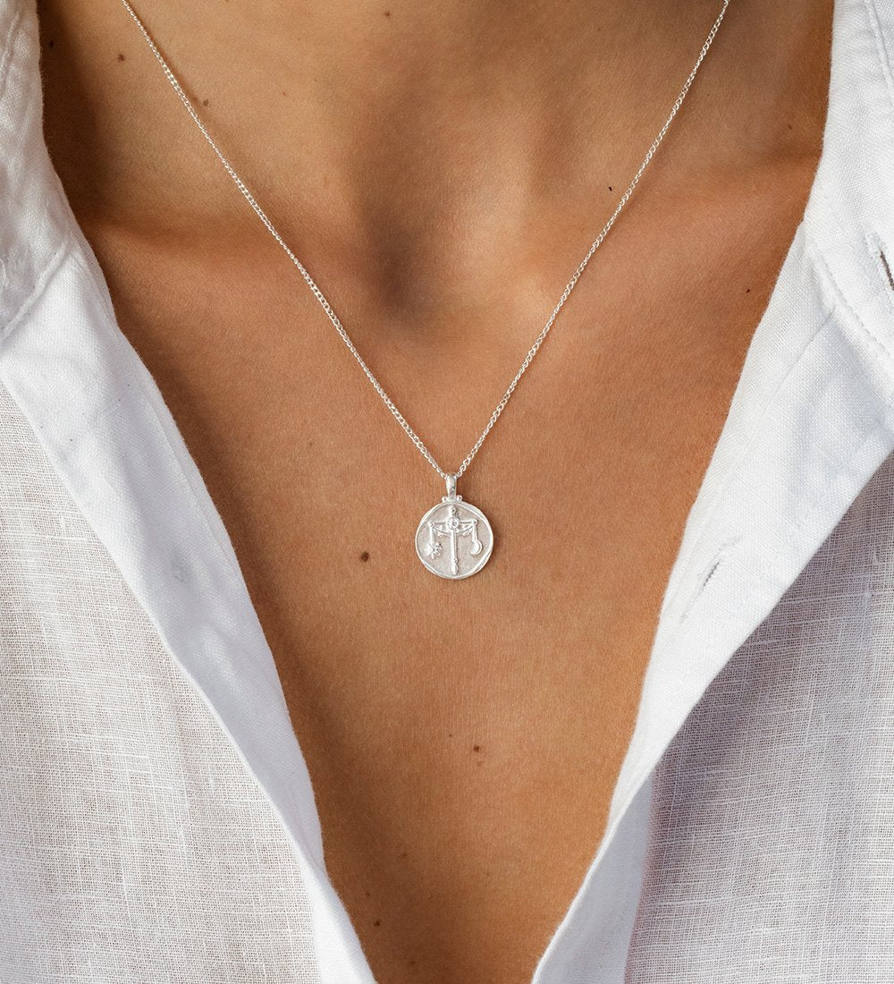 LIBRA ZODIAC (STERLING SILVER) IMAGE 2