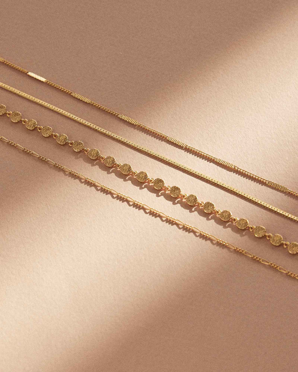 REFLECTION CHAIN NECKLACE (18K GOLD PLATED)