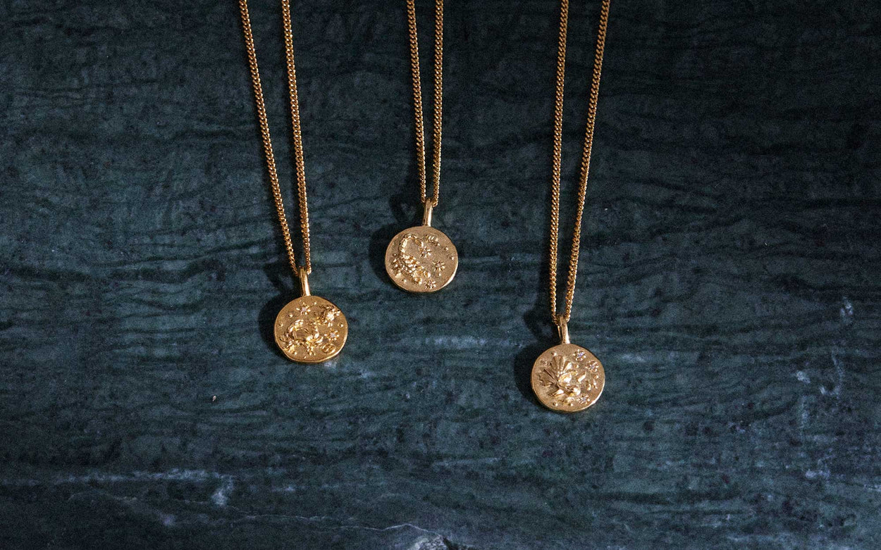 SCORPIO PETITE ZODIAC NECKLACE (18K GOLD VERMEIL) IMAGE 3