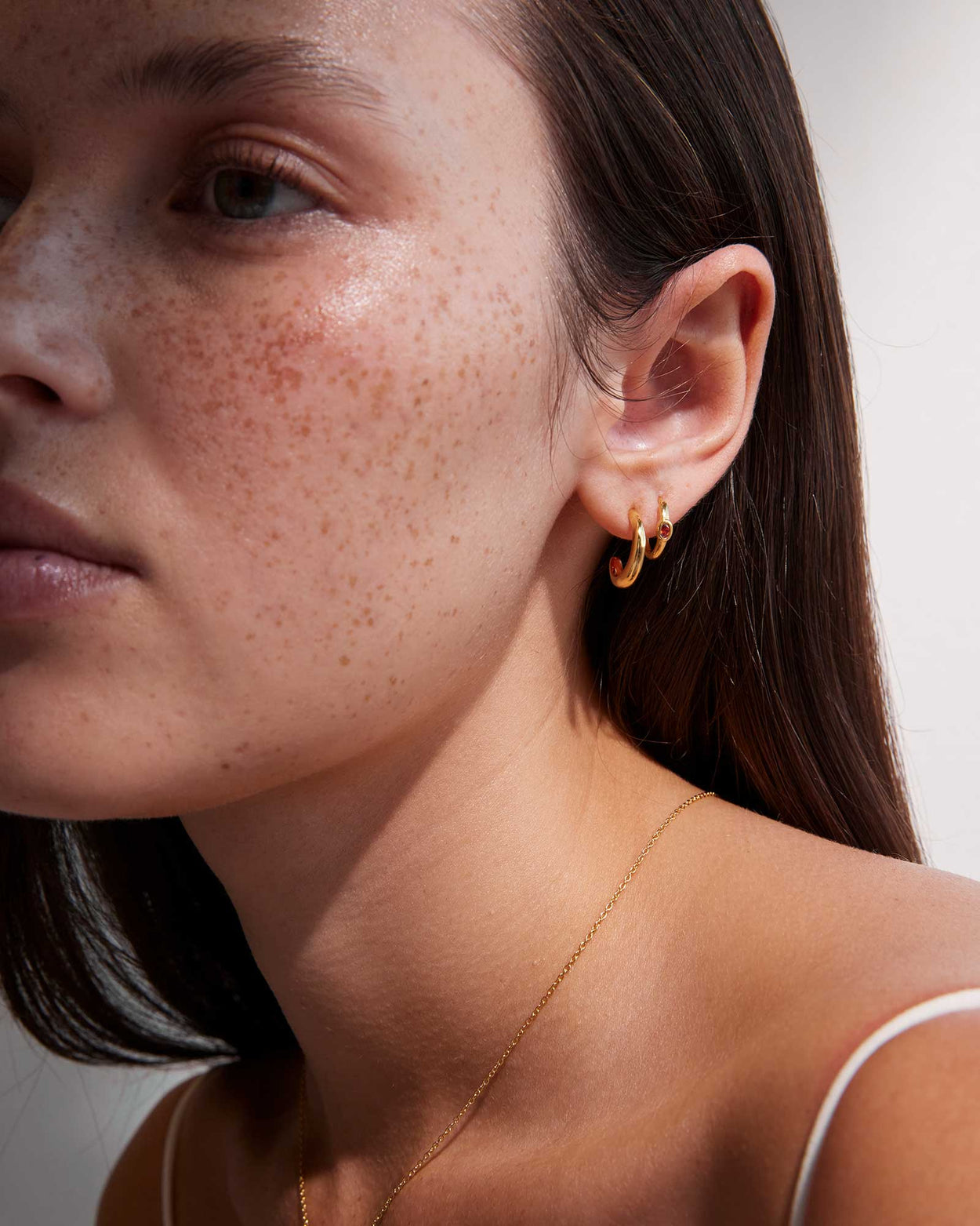 GRACE INFINITY HOOPS (18K GOLD PLATED) IMAGE 2