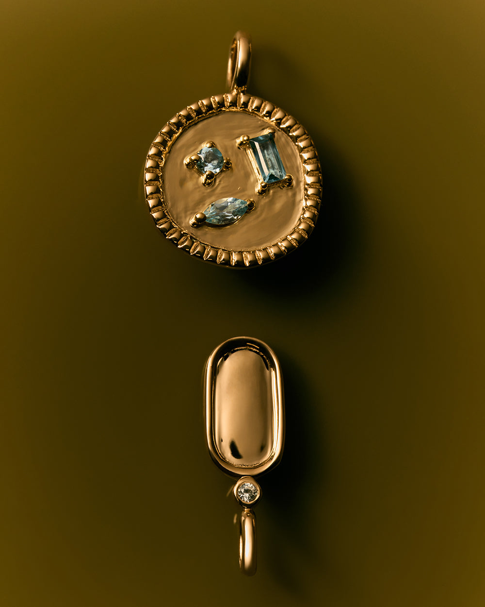 CREATIVITY REIGNS BLUE TOPAZ CHARM (9K GOLD) IMAGE 3