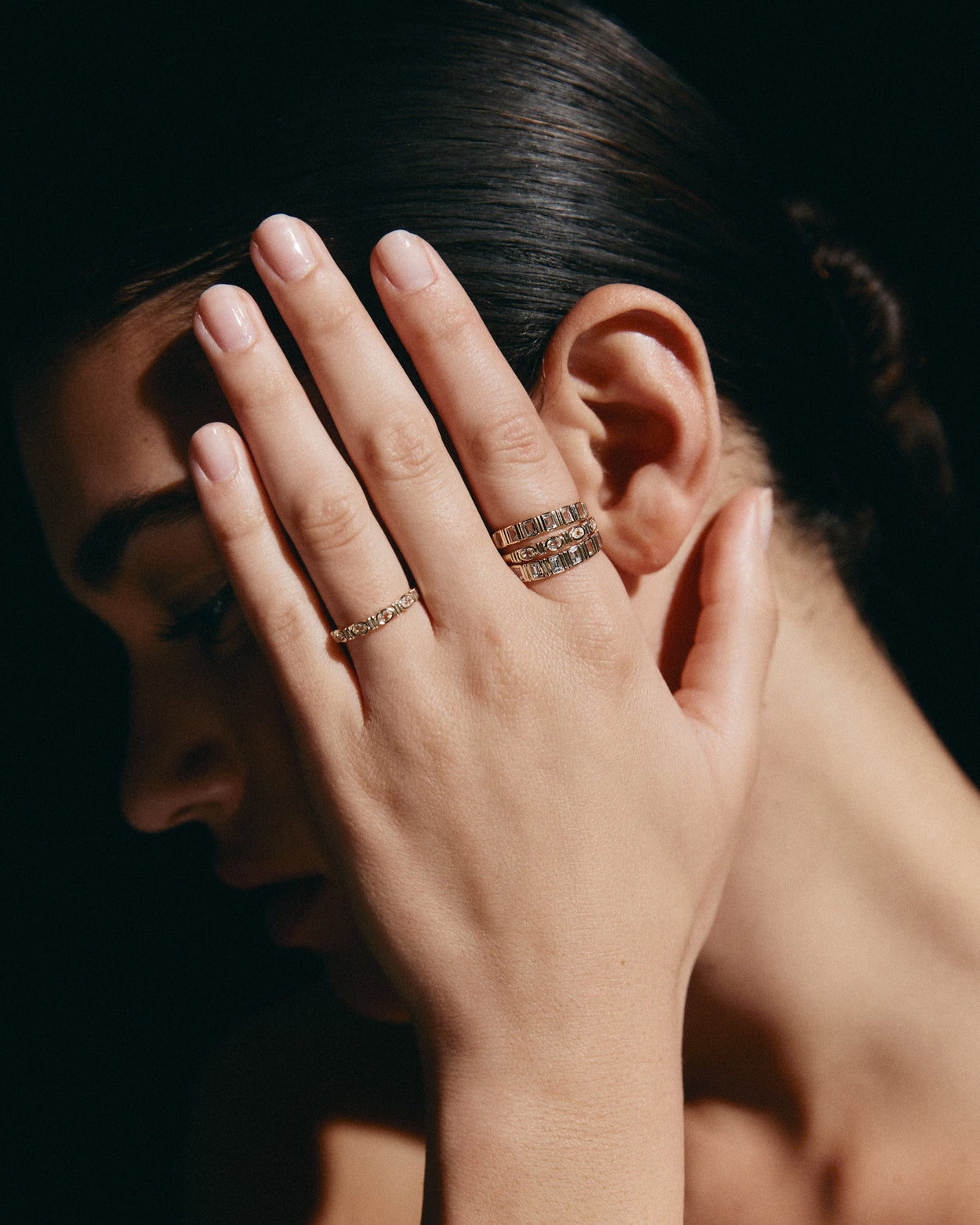 ELYSIUM OVAL SAPPHIRE RING (GOLD) IMAGE 3