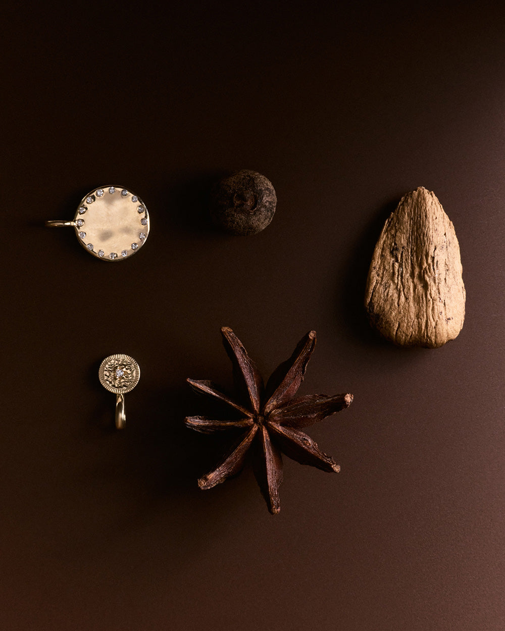 VENUS CHARM (9K GOLD) IMAGE 3