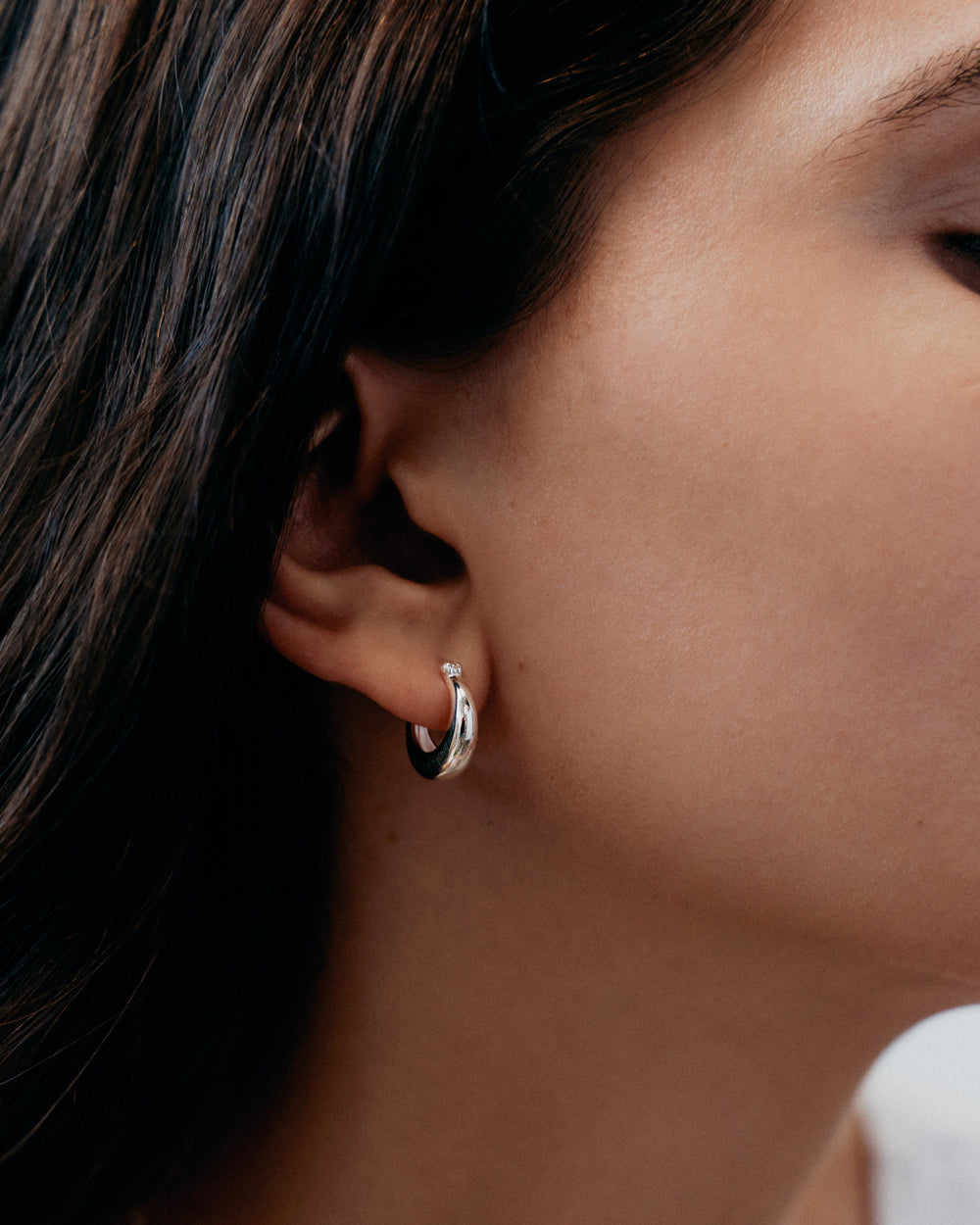 GLOW HOOPS SMALL (STERLING SILVER)