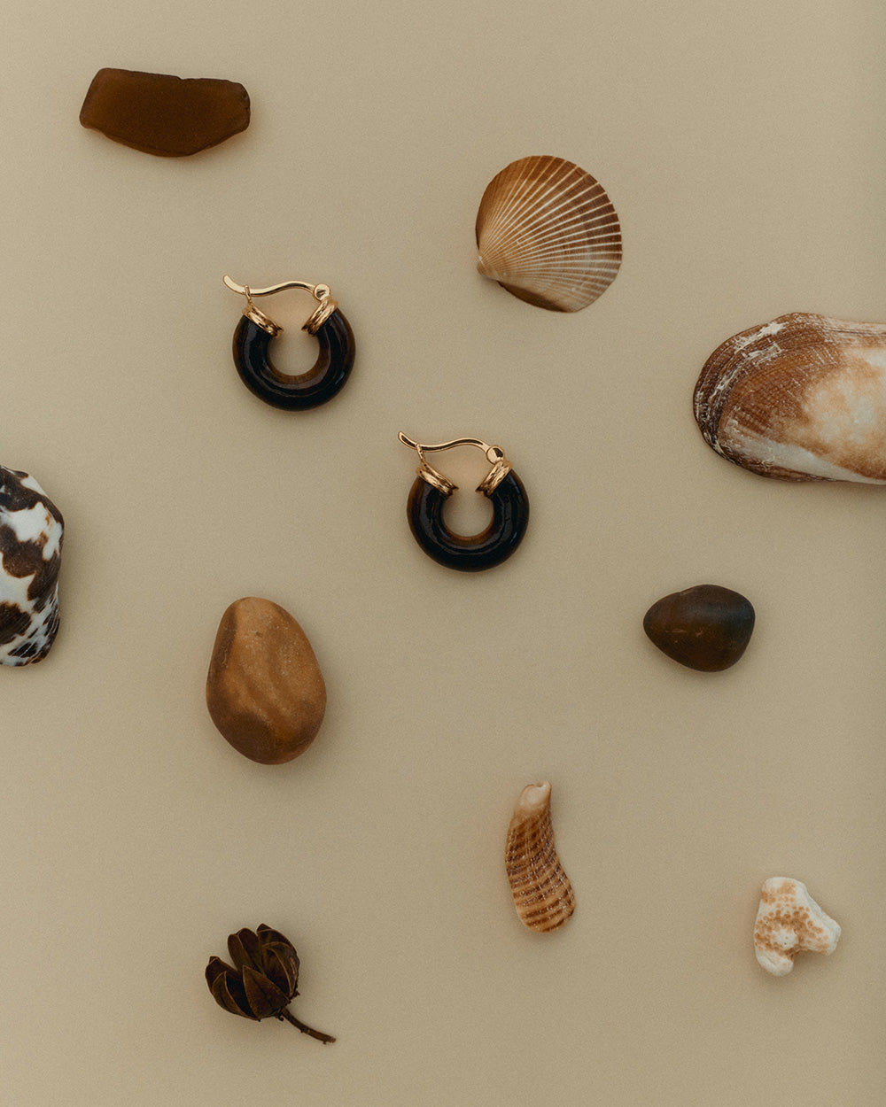 TEMPO TIGERS EYE HOOPS (18K GOLD PLATED) IMAGE 4