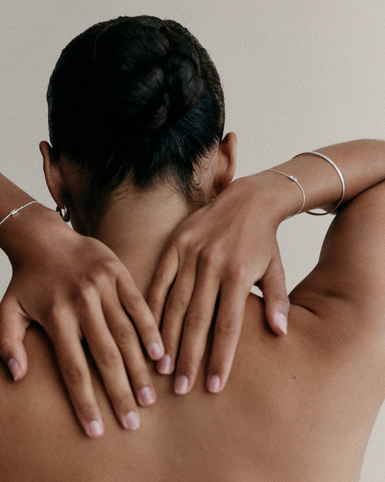 BAGUETTE BIRTHSTONE BRACELET (STERLING SILVER)