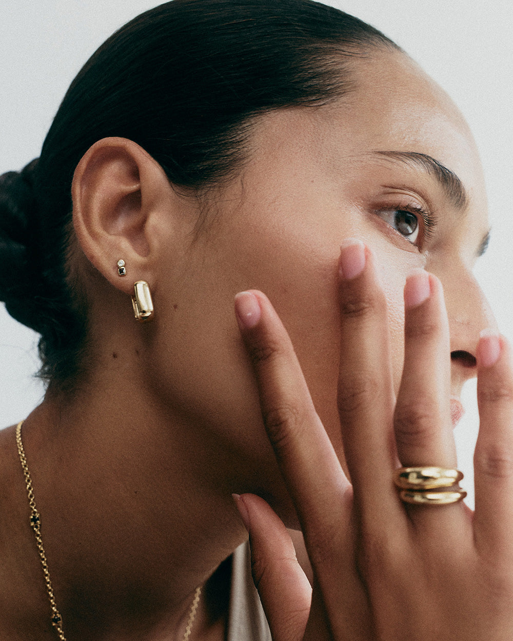 SYMPHONY HOOPS MEDIUM (18K GOLD PLATED)