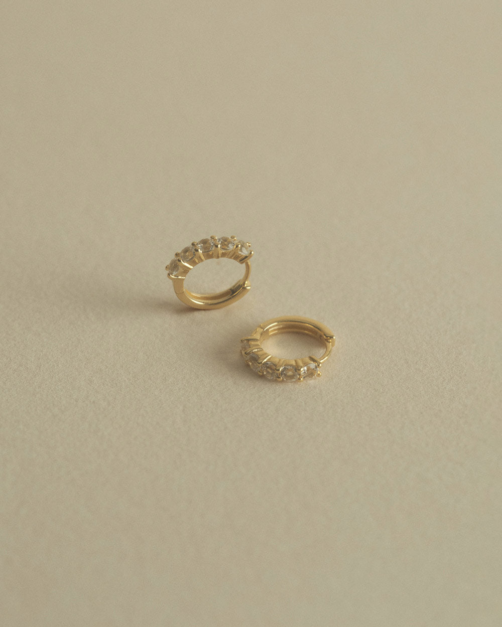 AQUILA HUGGIES (18K GOLD PLATED)