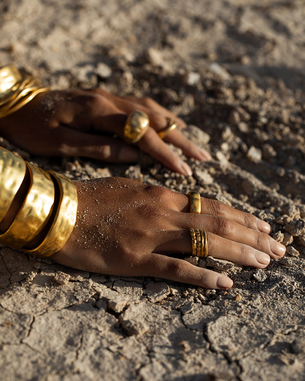 ESSENCE DOME RING (18K GOLD PLATED) IMAGE 5