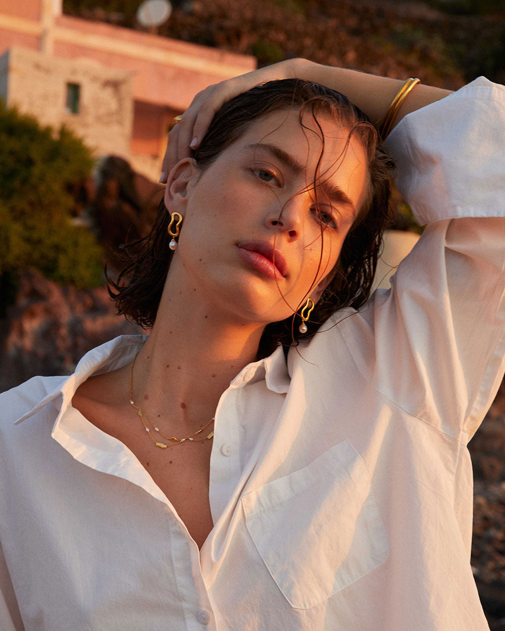 ONDA PEARL EARRINGS (18K GOLD PLATED) IMAGE 3