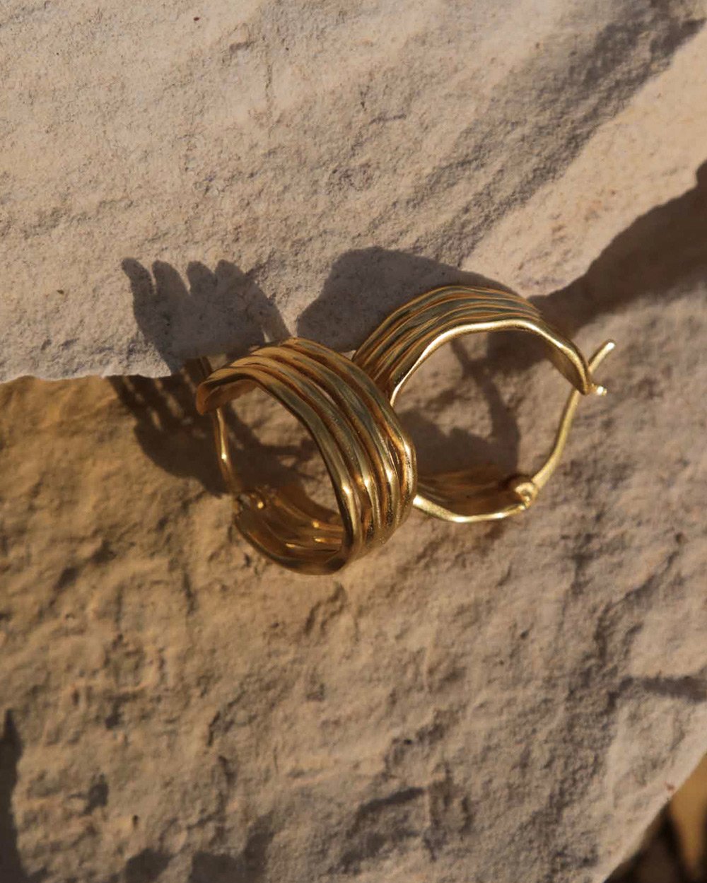 BOTANICA HOOPS (18K GOLD PLATED) IMAGE 4