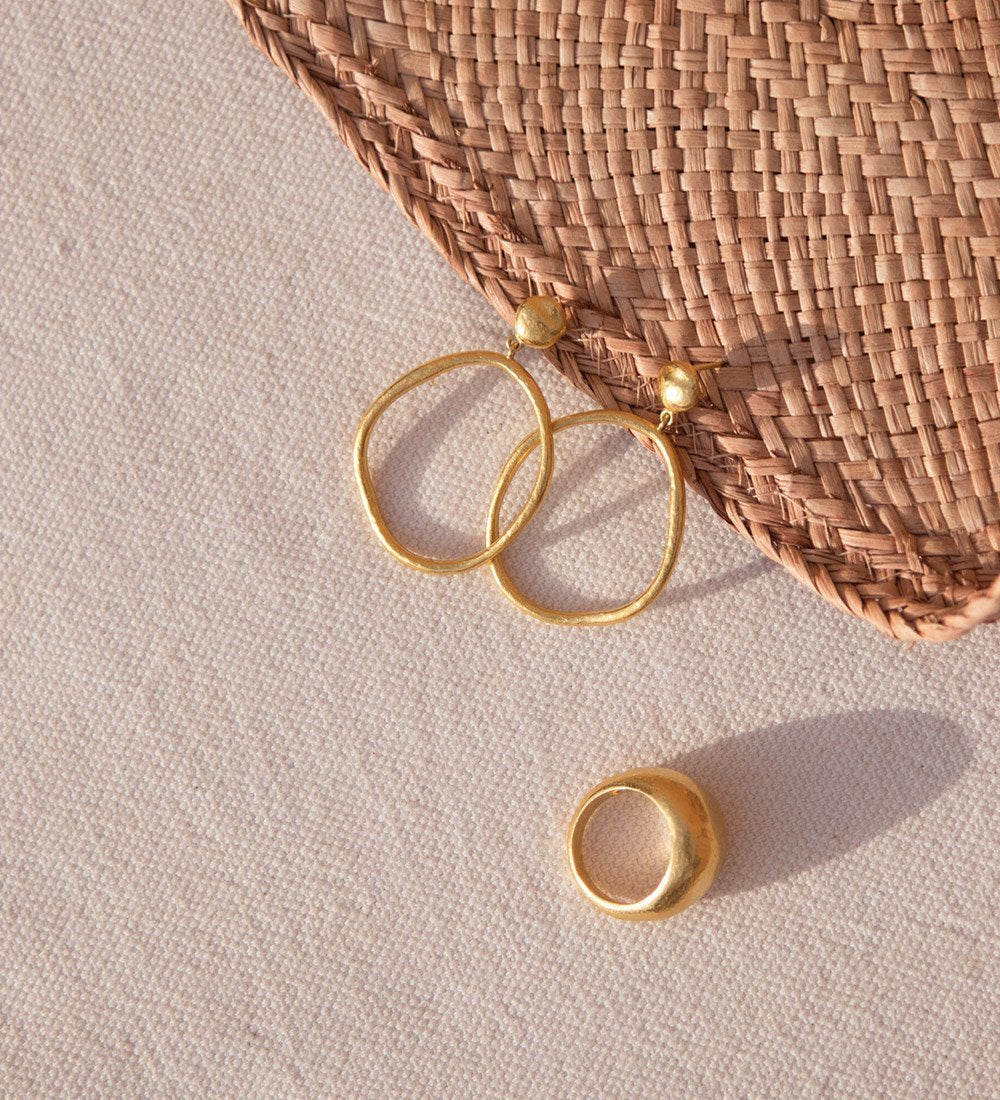 GOLDEN LIGHT EARRINGS (18K GOLD PLATED) IMAGE 4