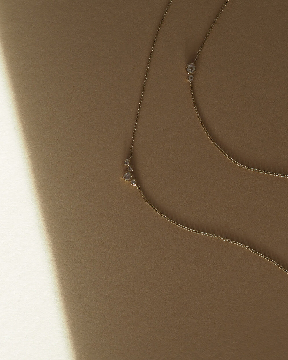 VALENCIA TOPAZ NECKLACE (9K GOLD) IMAGE 2