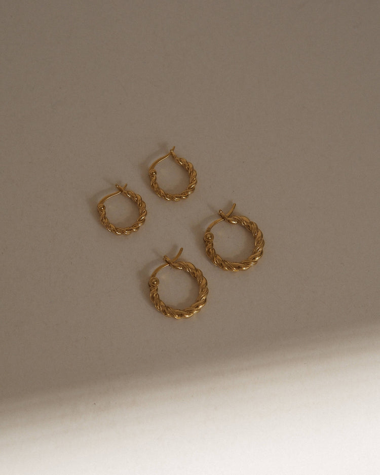 HORIZON HOOPS SMALL (18K GOLD PLATED) IMAGE 2