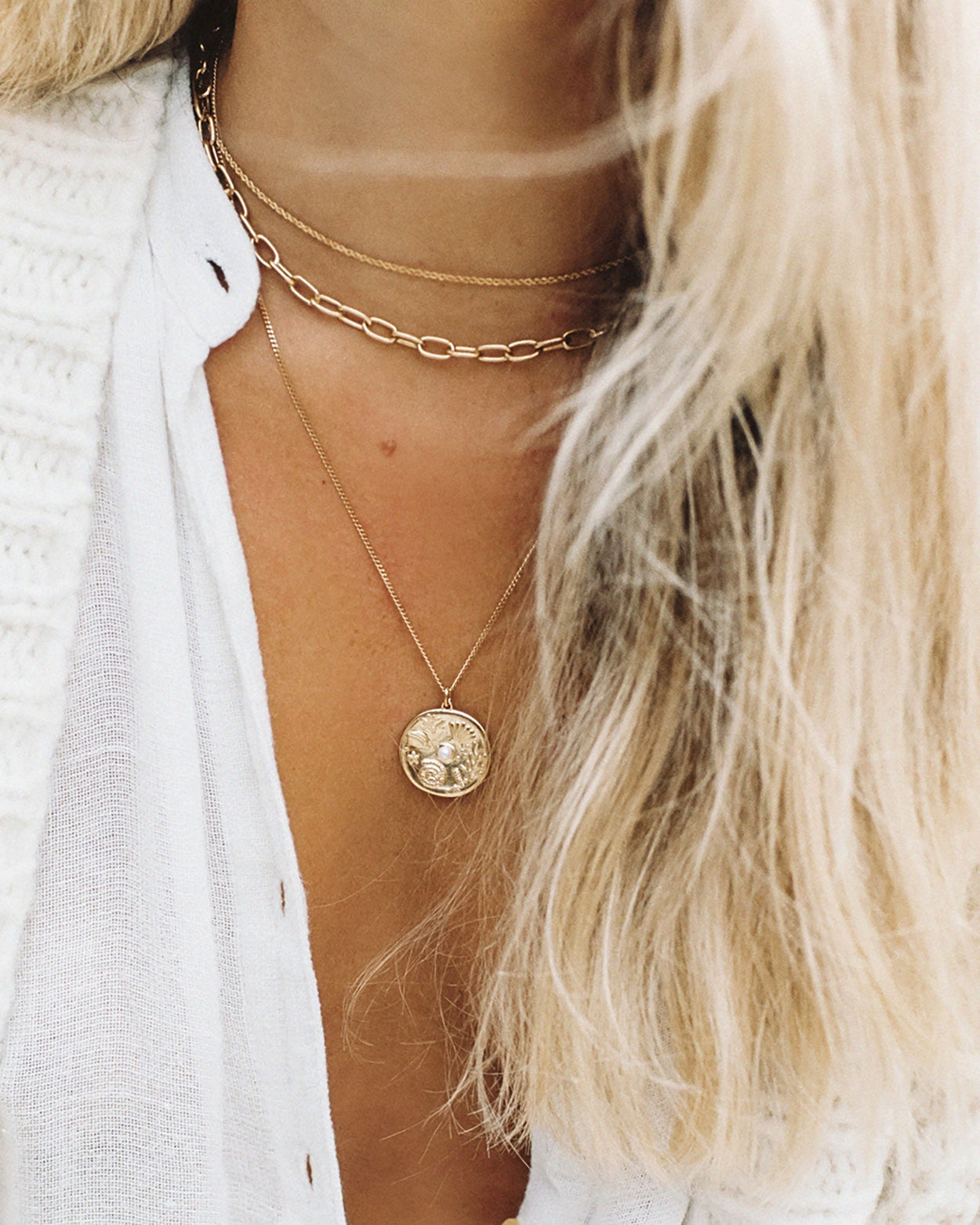BY THE SEA COIN NECKLACE (18K GOLD VERMEIL)